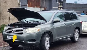 Toyota Highlander 4x4 2007 Gray