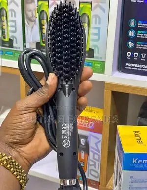 የፀጉር ማበጠሪያ የትም ሳይሄዱ በቤትዎ ሆነው ውበትዎን ይጠብቁ Simple Professional Hair