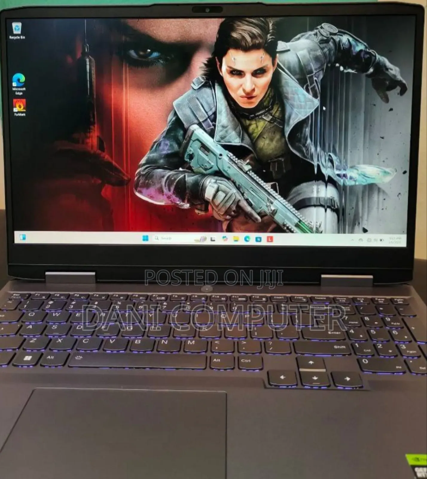 New Laptop Lenovo LOQ 15ARP9 8GB Intel Core i5 SSD 1T