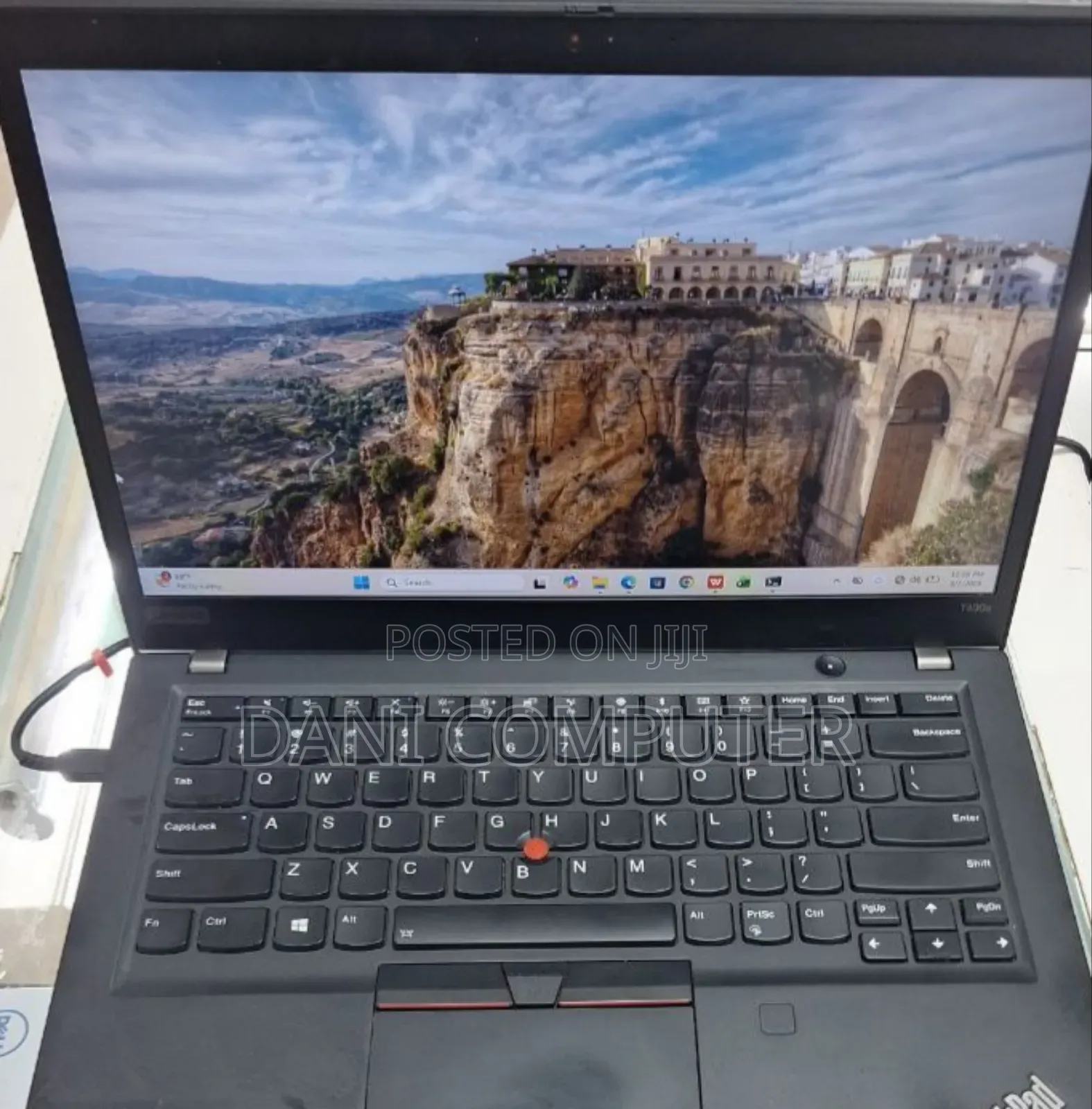 New Laptop Lenovo Thinkpad T490s 16GB Intel Core i5 SSD 512GB