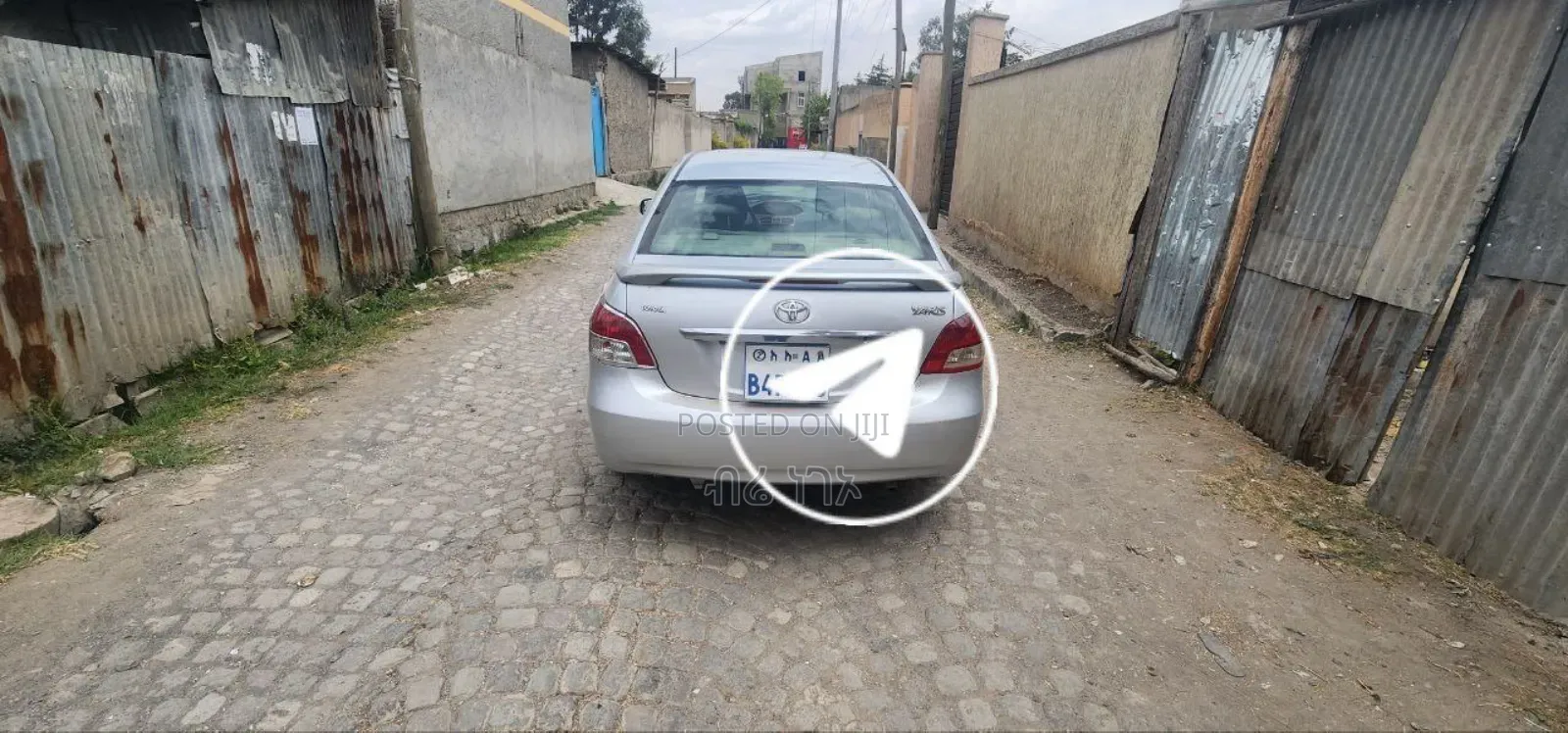 Toyota Belta 2010 Silver