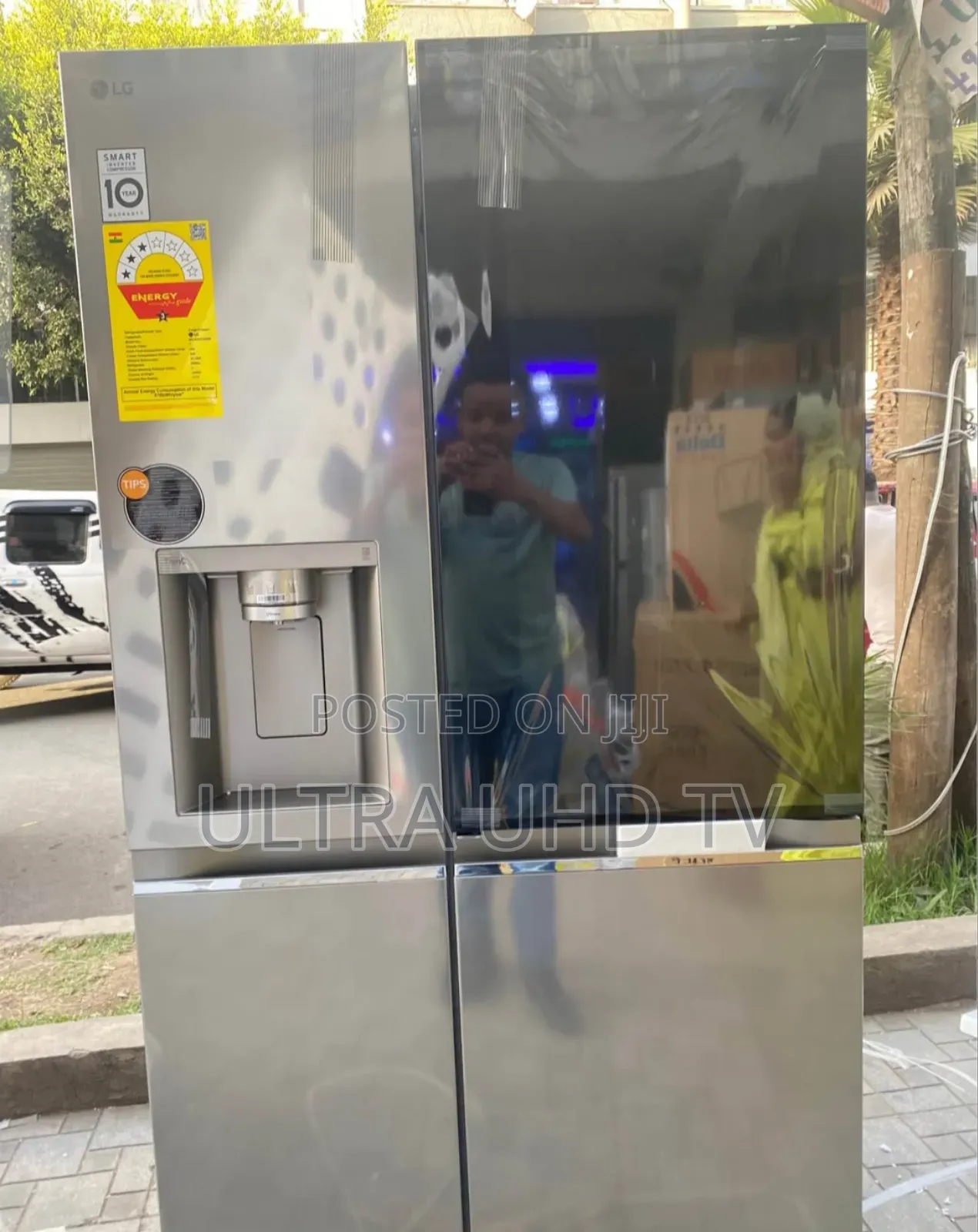 Lg Instaview Side-by-Side Refrigerator.Instaview Technology: Features