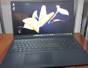 New Laptop Dell Inspiron 15 16GB AMD Ryzen 7 SSD 512GB