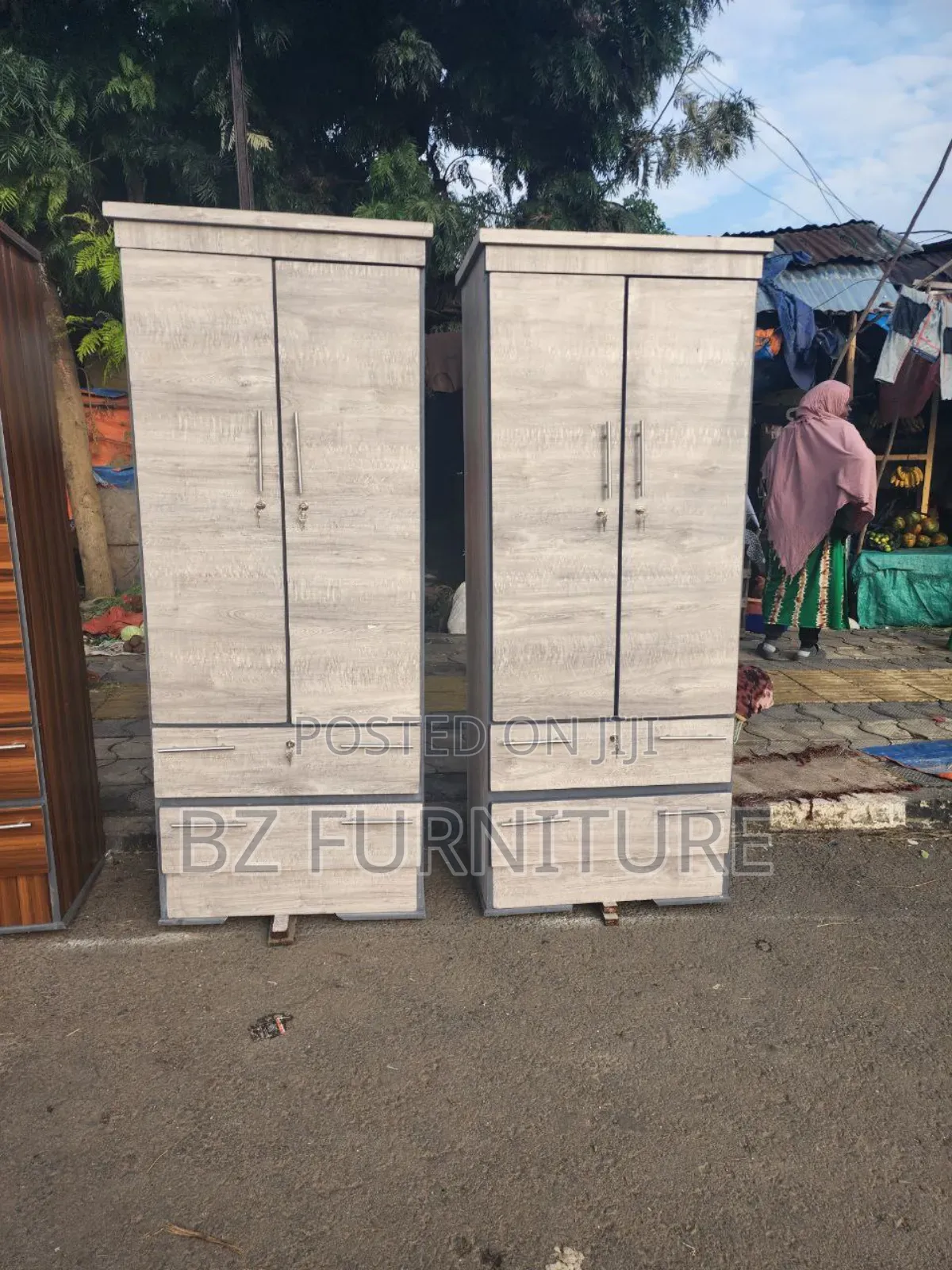 80cm Laminated Closet
