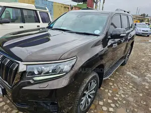 Toyota Land Cruiser 2023 Brown