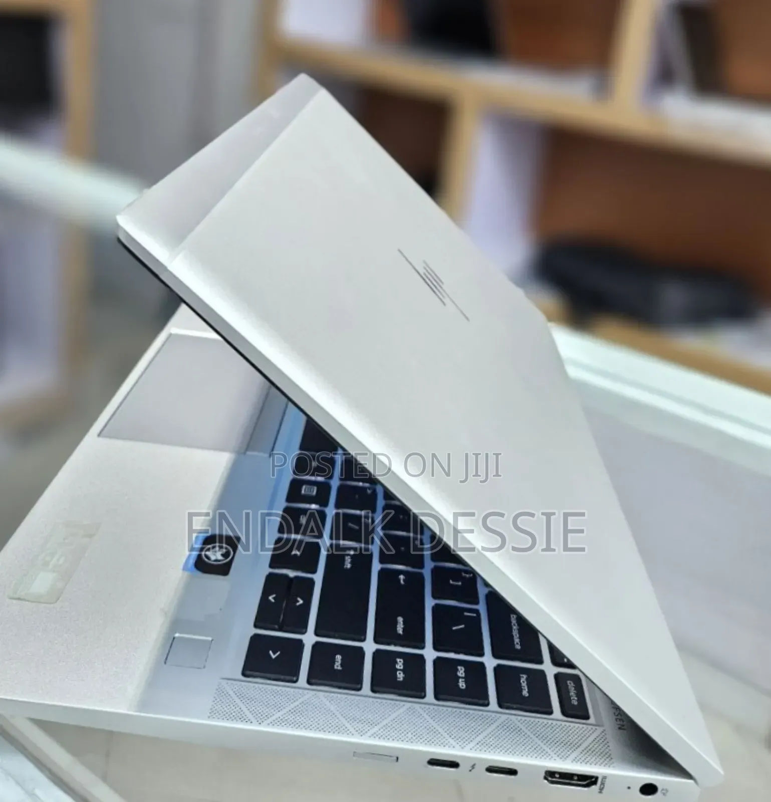 New Laptop HP EliteBook 840 G8 16GB Intel Core i7 SSD 512GB