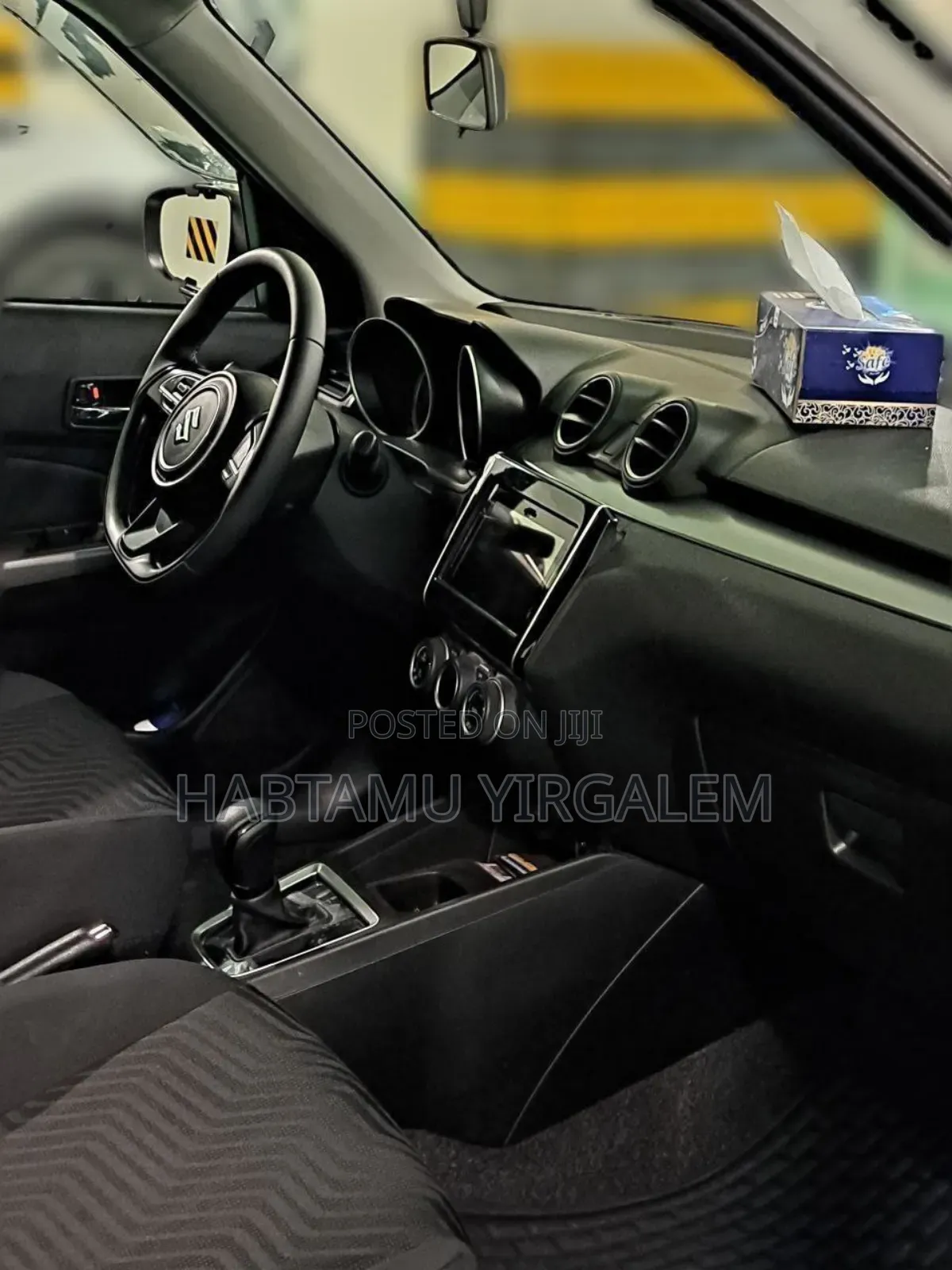 Suzuki Swift 2022 Gray