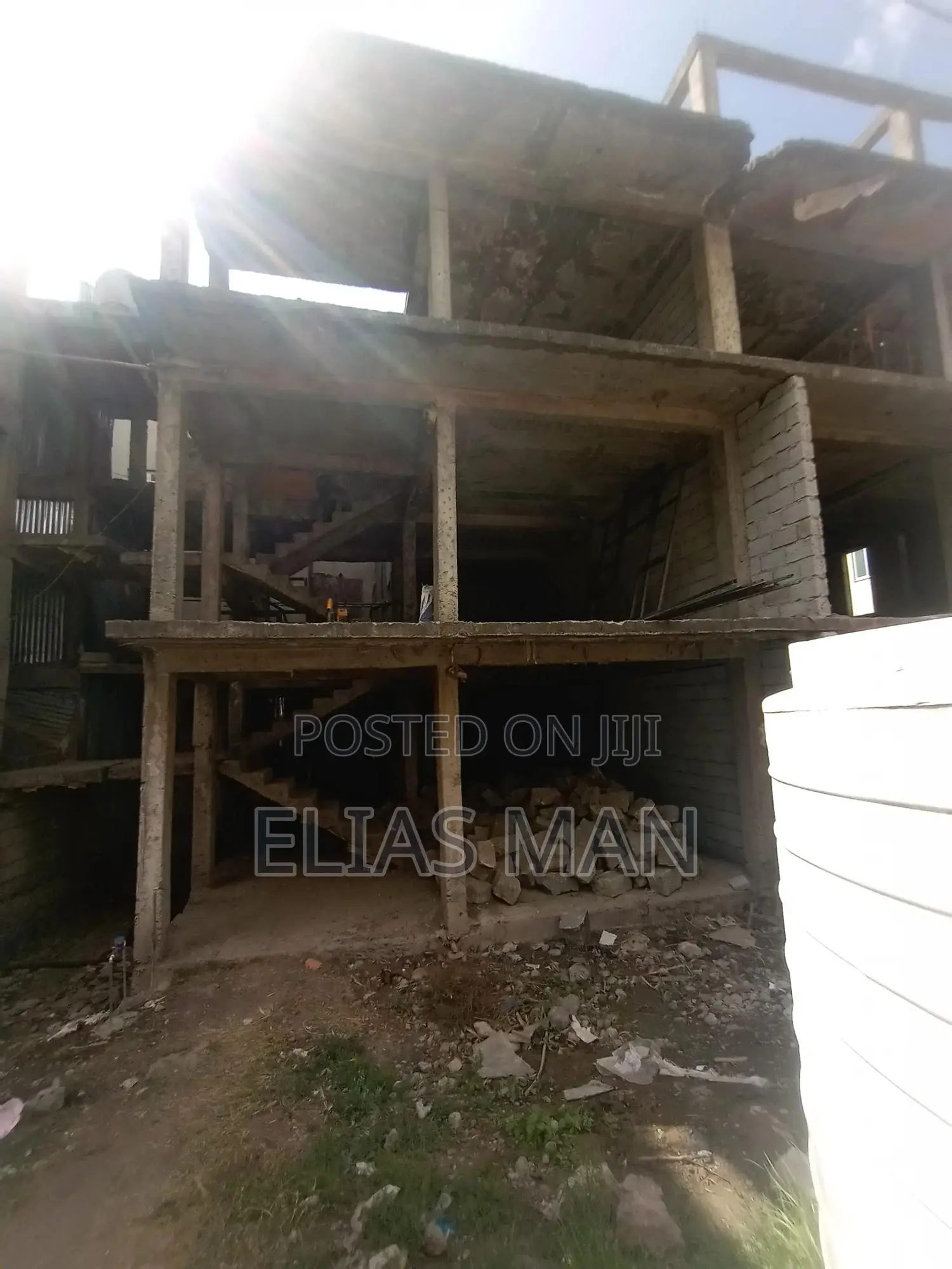 5bdrm House In Akaky Kaliti For Sale