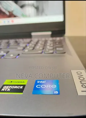 New Laptop Lenovo LOQ 15AHP10 8GB Intel Core i5 SSD 1T