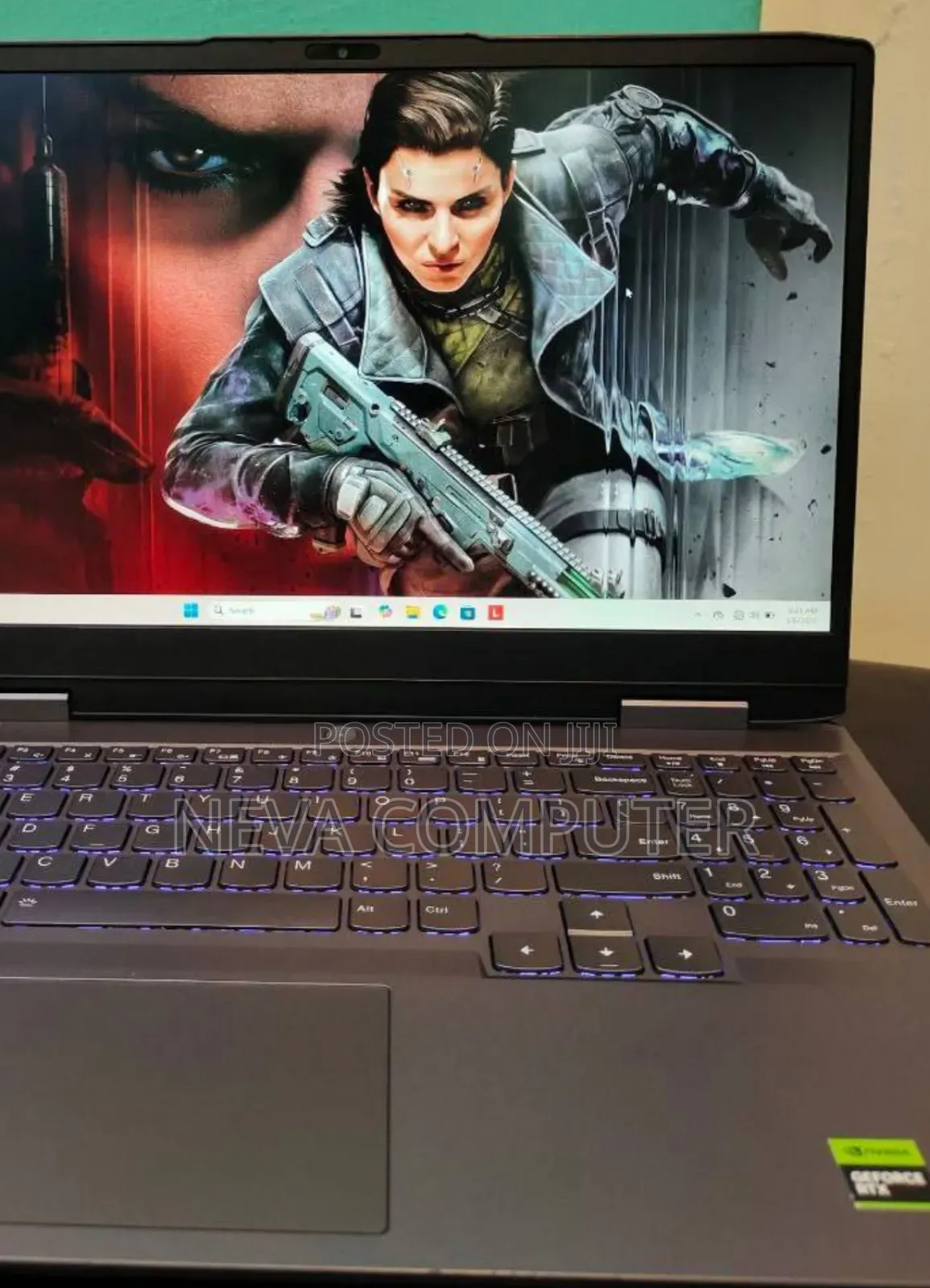 New Laptop Lenovo LOQ 15AHP10 8GB Intel Core i5 SSD 1T