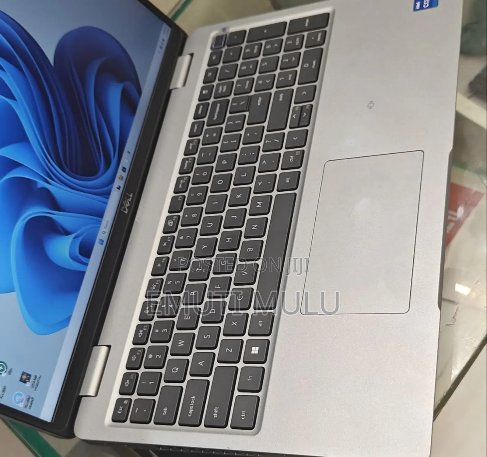 New Laptop Dell Latitude 5540 8GB Intel Core i7 SSD 256GB
