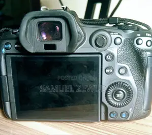 Canon Eos R5