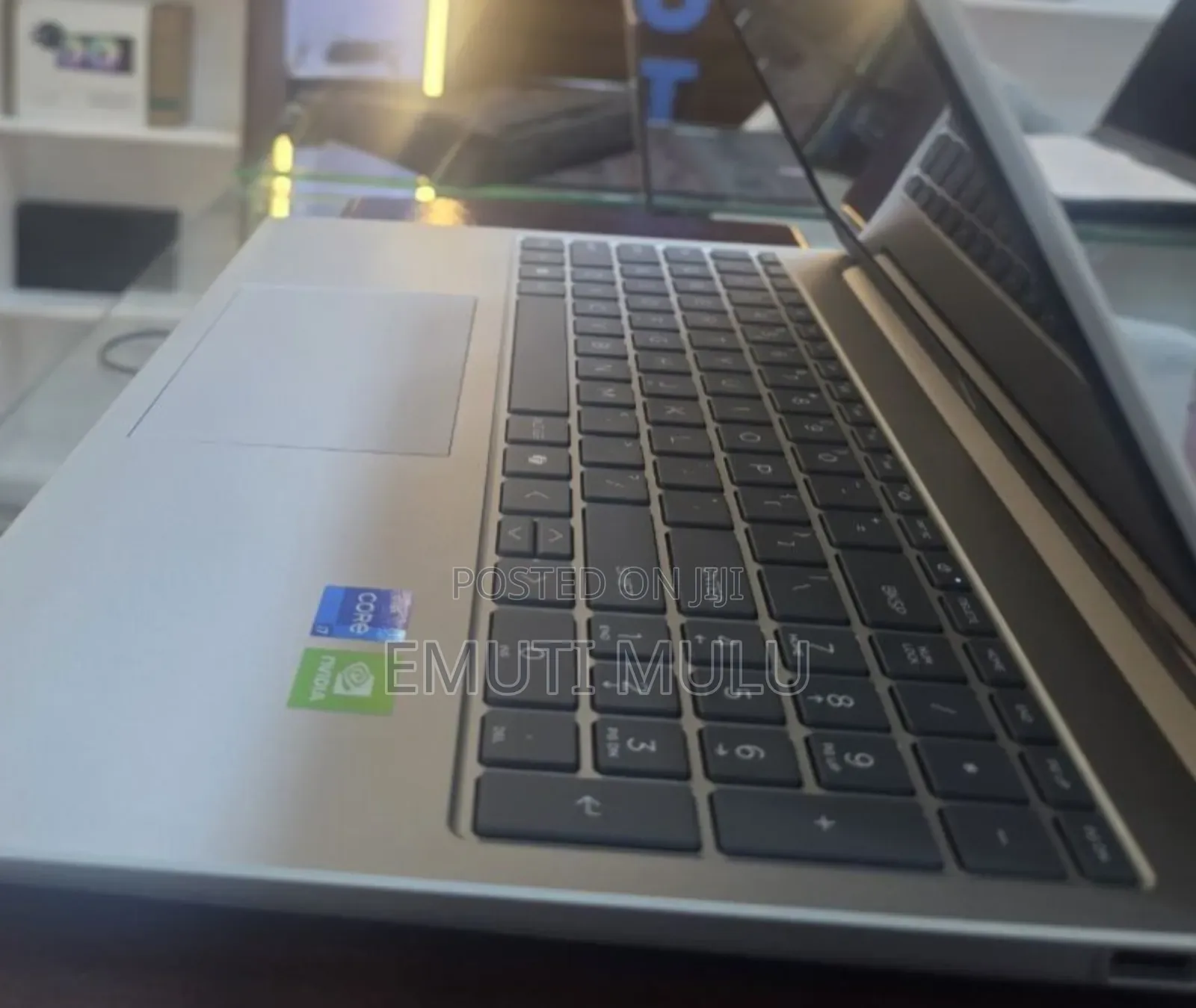 New Laptop HP Stream Notebook 8GB Intel Core i7 SSD 512GB