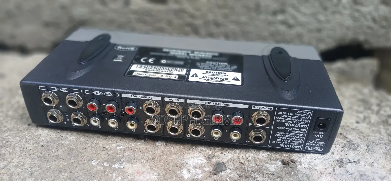 Behringer Minimon Model Mon800