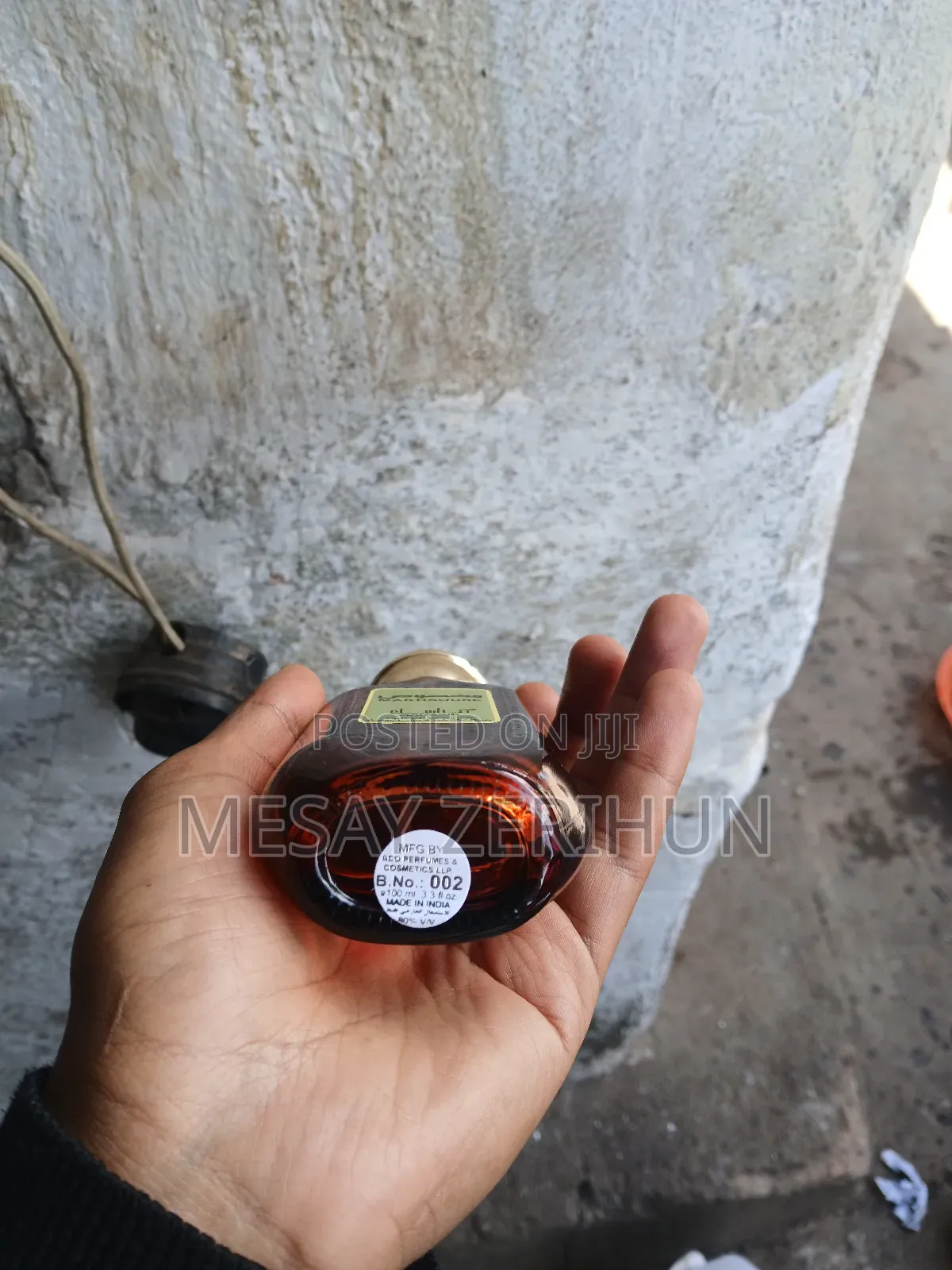 Manasik Makhsouse Eau De Parfum, a Unisex Fragrance