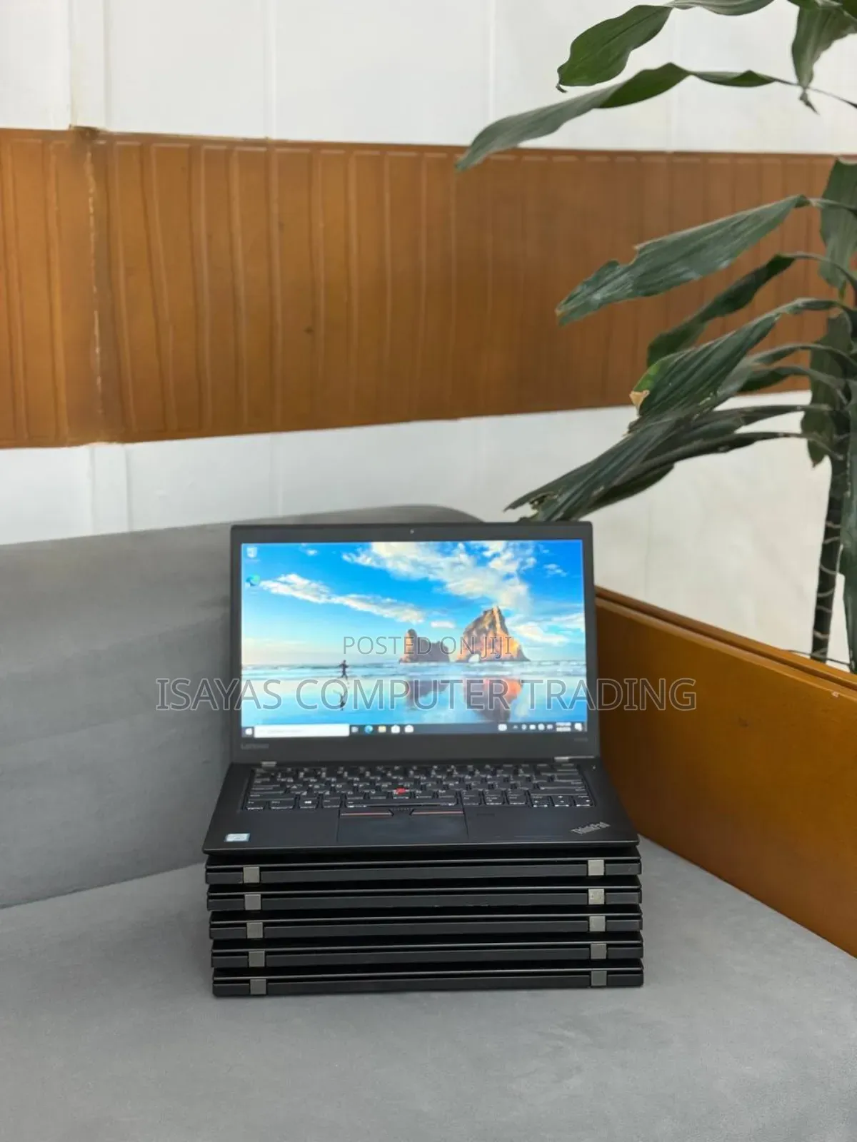 New Laptop Lenovo ThinkPad T470s 8GB Intel Core i5 SSD 256GB