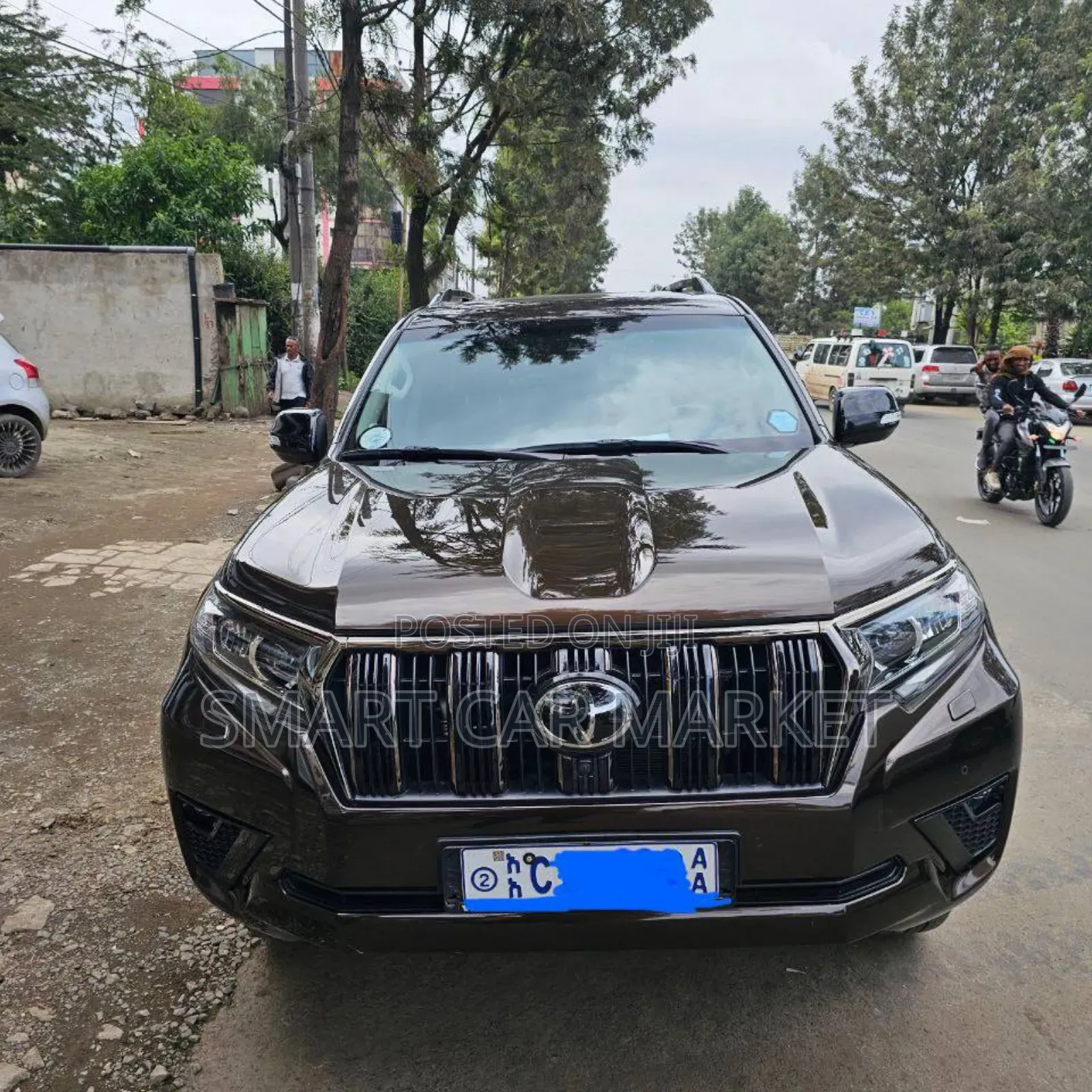 Toyota Land Cruiser 2022 Brown