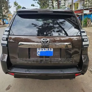 Toyota Land Cruiser 2022 Brown
