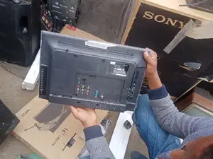 TCL አዲስቴሌቪዥን