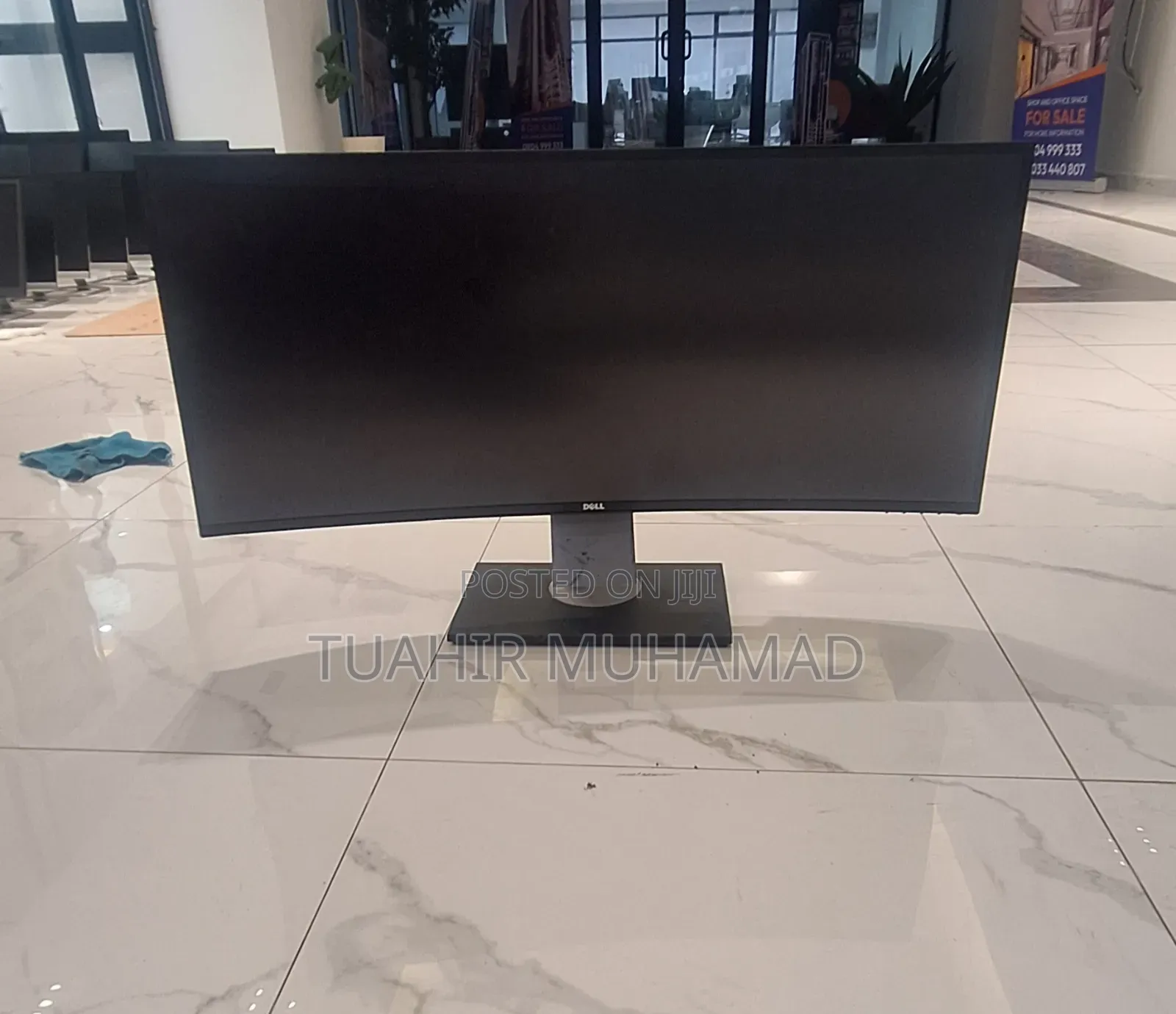 DWLL 27 or 32 or 34inch Monitor Available