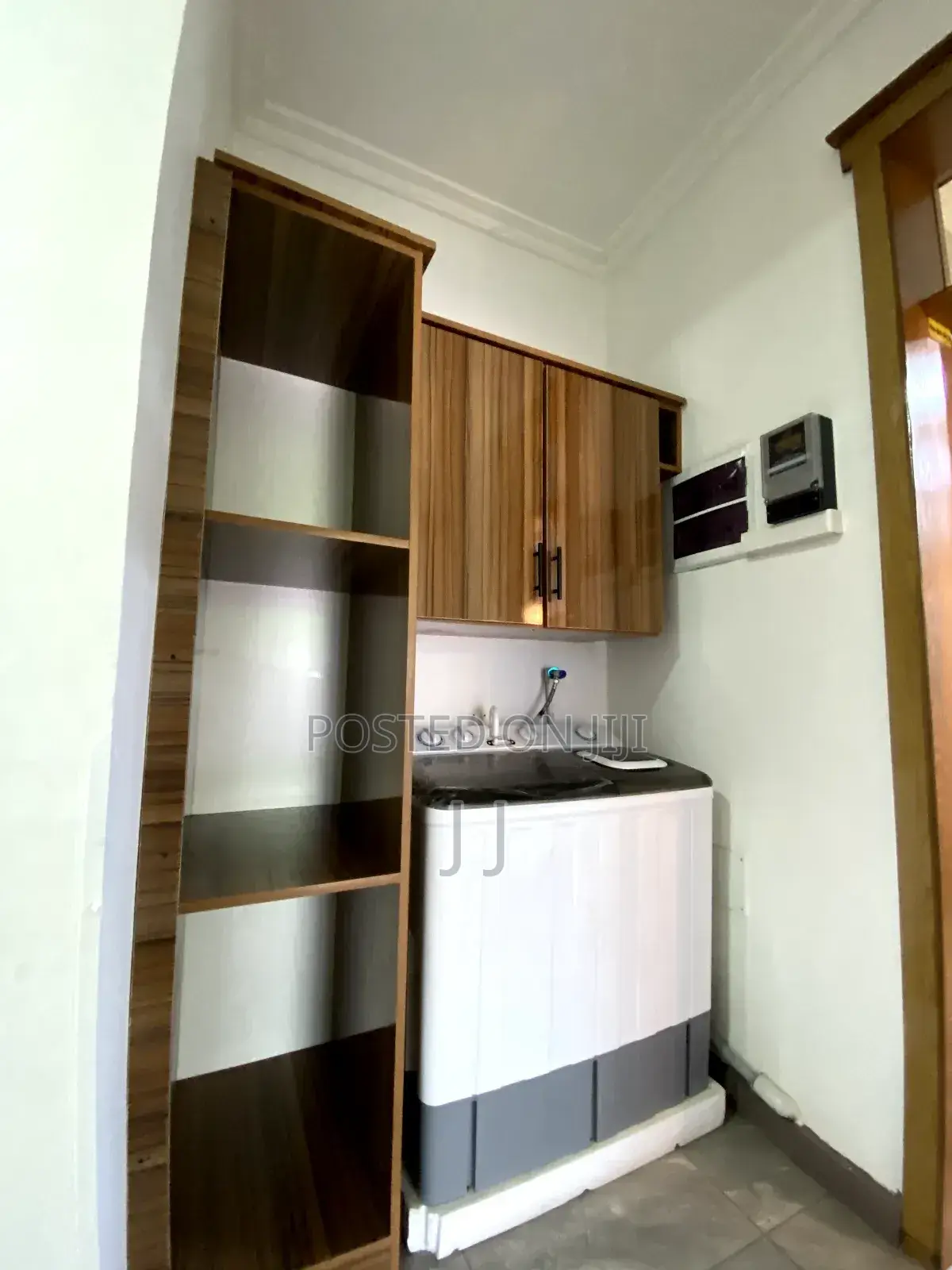 Furnished 3bdrm Apartment in Nifas Silk-Lafto for rent