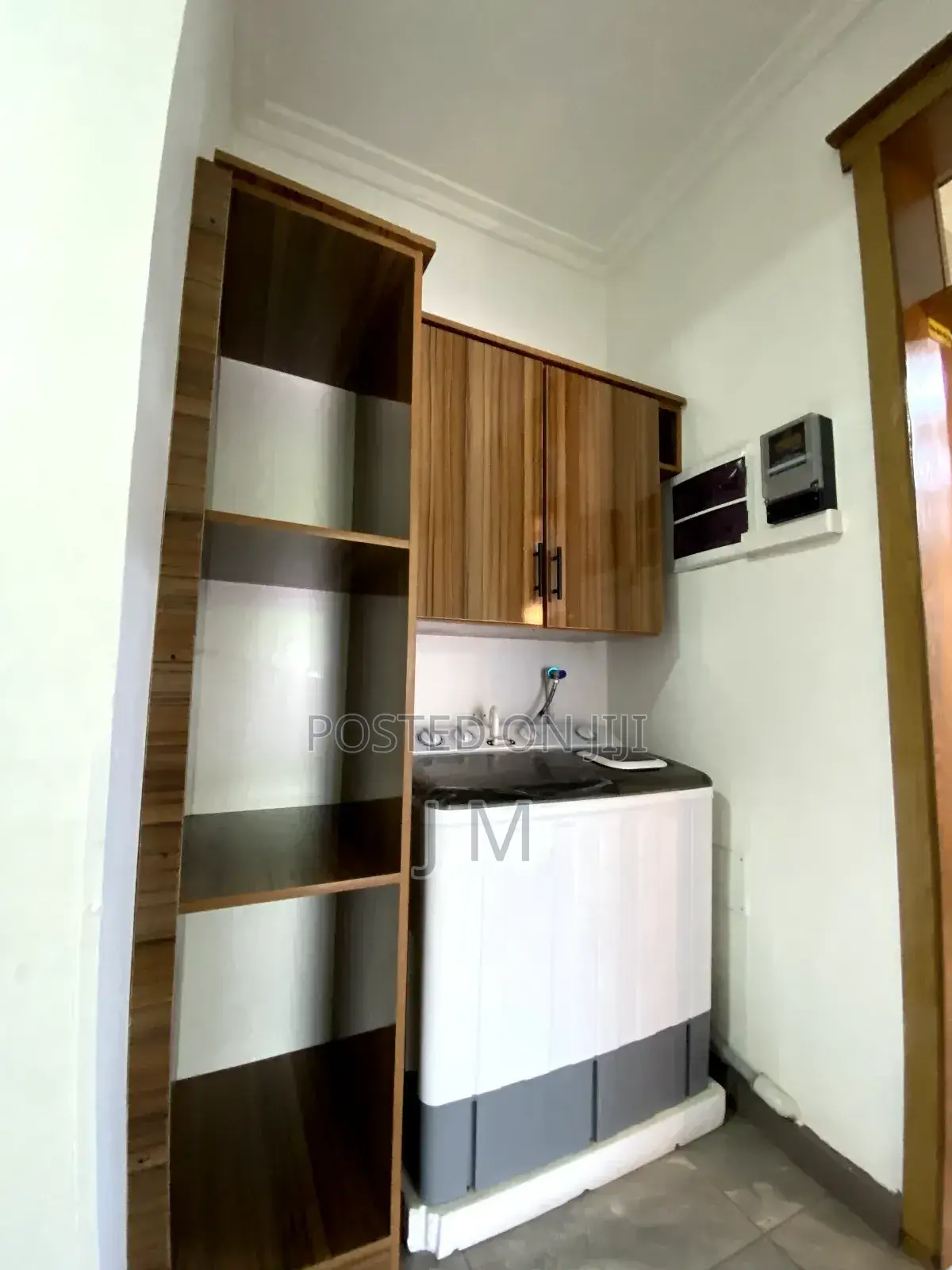 Furnished 3bdrm Apartment in Nifas Silk-Lafto for rent