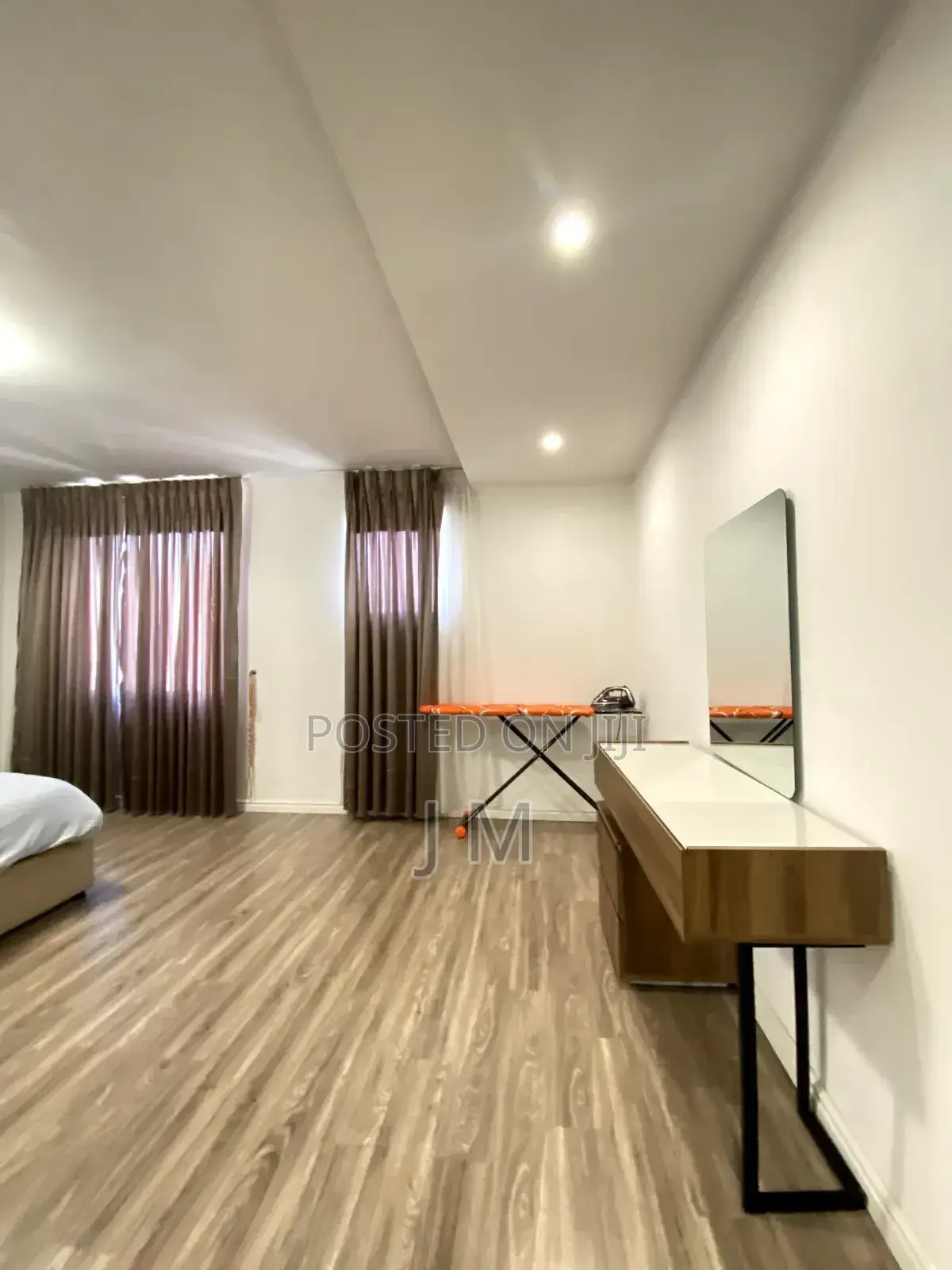 Furnished 3bdrm Apartment in Yeka for rent