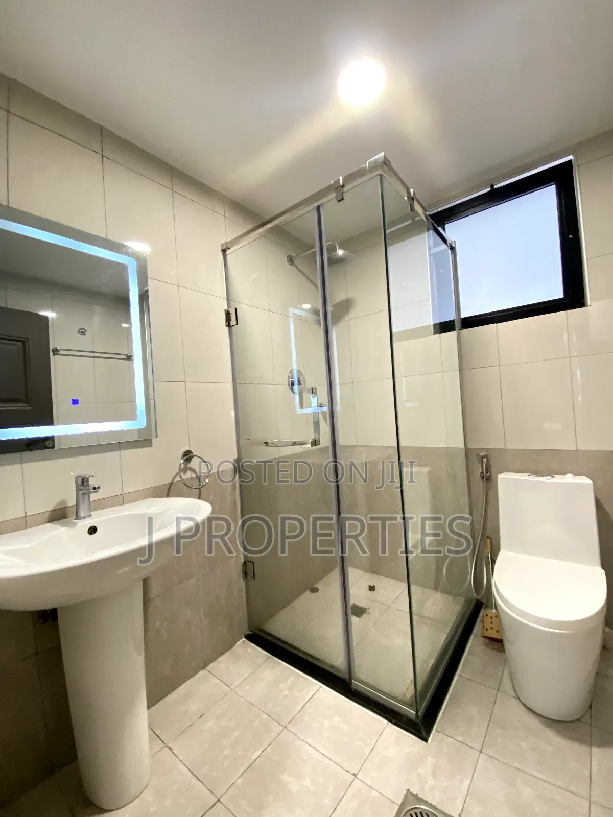 Furnished 3bdrm Apartment in Yeka for rent