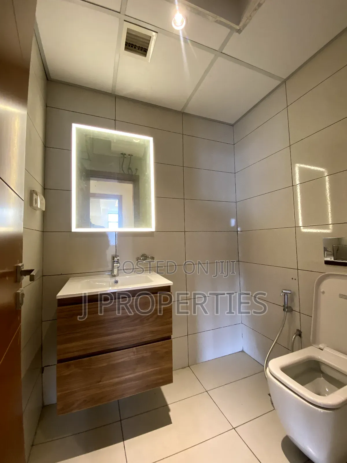 4bdrm Apartment in Kirkos for sale