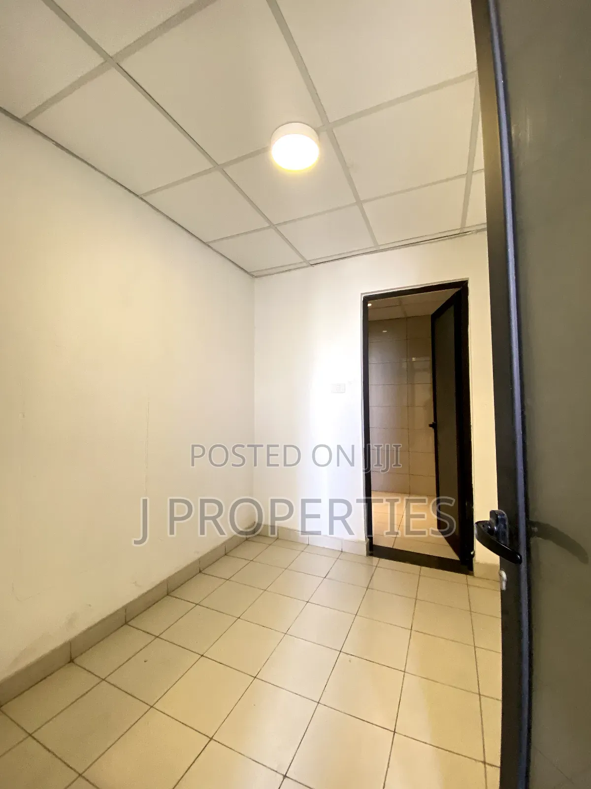 4bdrm Apartment in Kirkos for sale