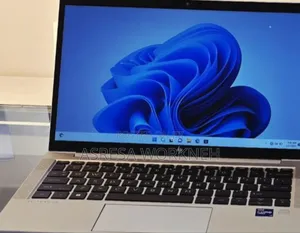 New Laptop HP EliteBook 830 G8 16GB Intel Core i7 SSD 512GB