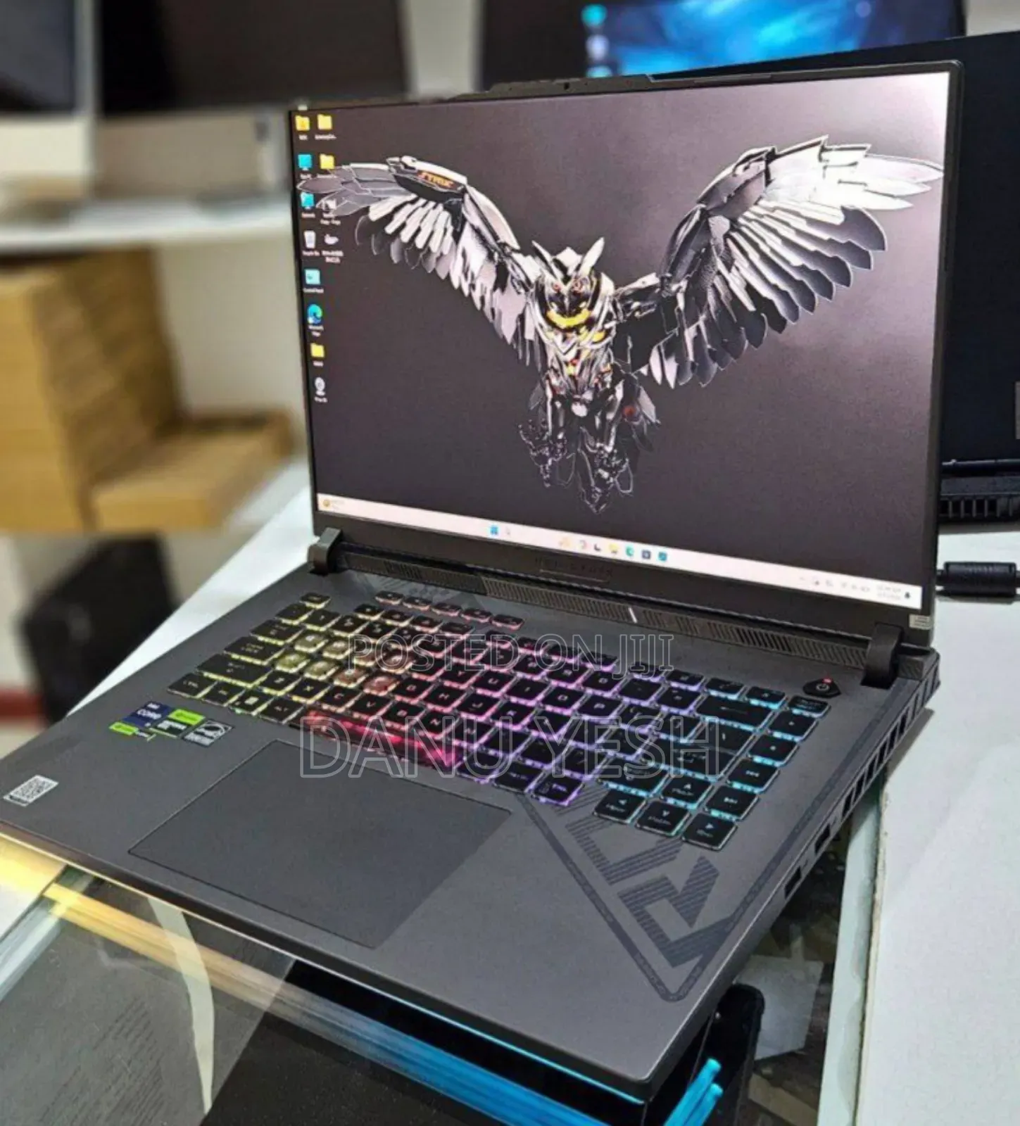 New Laptop Asus ROG Strix G16 G614 16GB Intel Core i9 SSD 1T