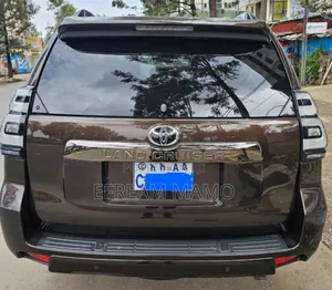 Toyota Land Cruiser 2023 Black