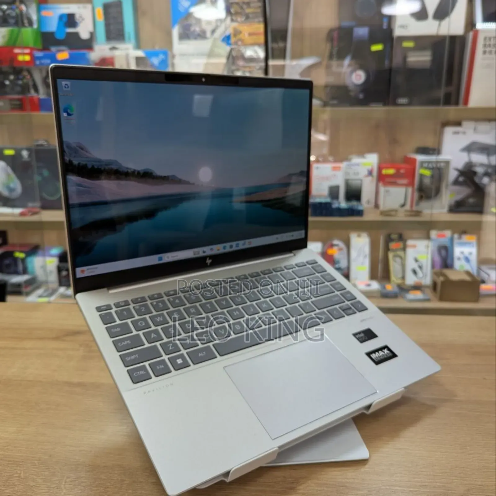 New Laptop HP Pavilion 14 32GB Intel Core Ultra 7 SSD 512GB