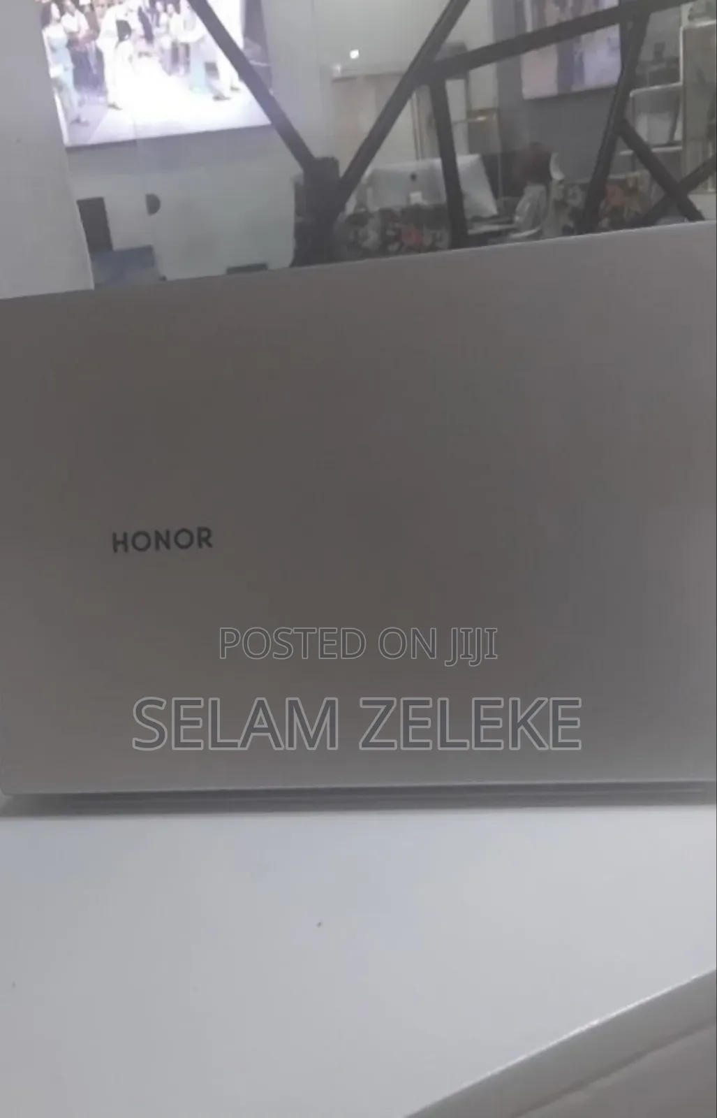 New Laptop 8GB AMD Ryzen 5 SSD 512GB
