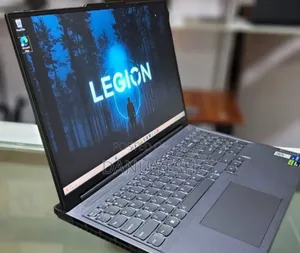 New Laptop Lenovo 16GB Intel Core i7 SSD 1T