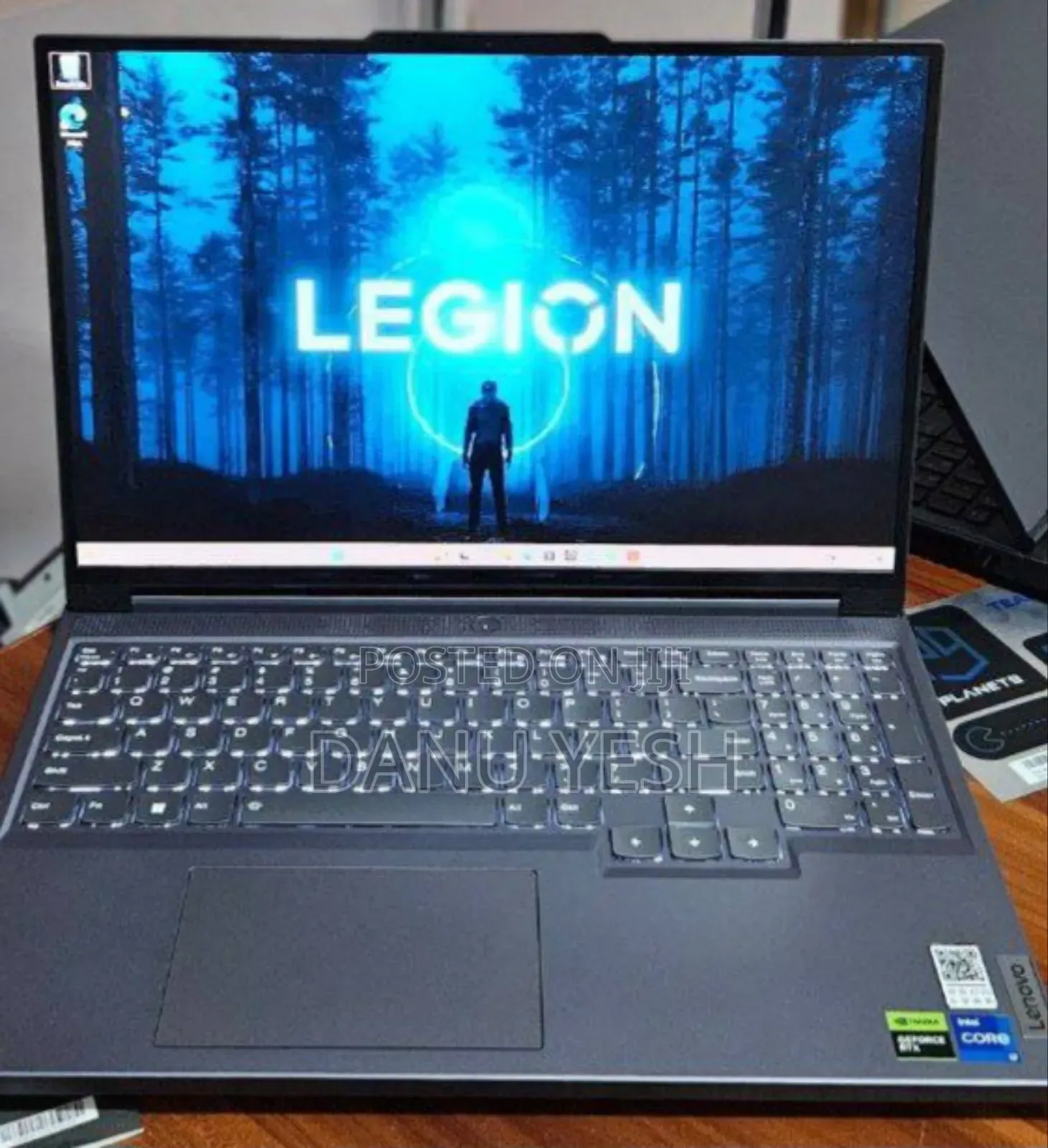 New Laptop Lenovo 16GB Intel Core i7 SSD 1T