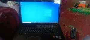 Laptop Lenovo G770 6GB Intel Core i7 HDD+SSD 256GB