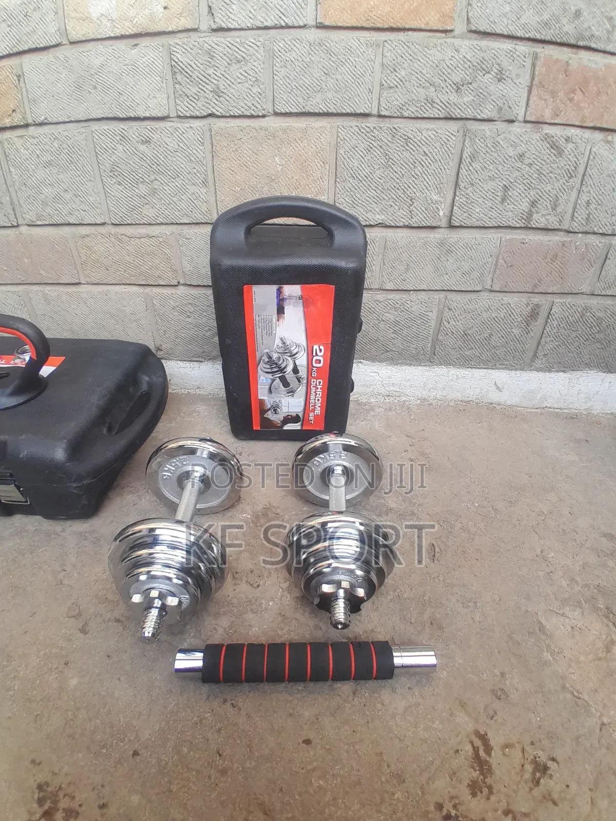 Get A 20kg Adjustable Dumbbell Set And Train Anytime.