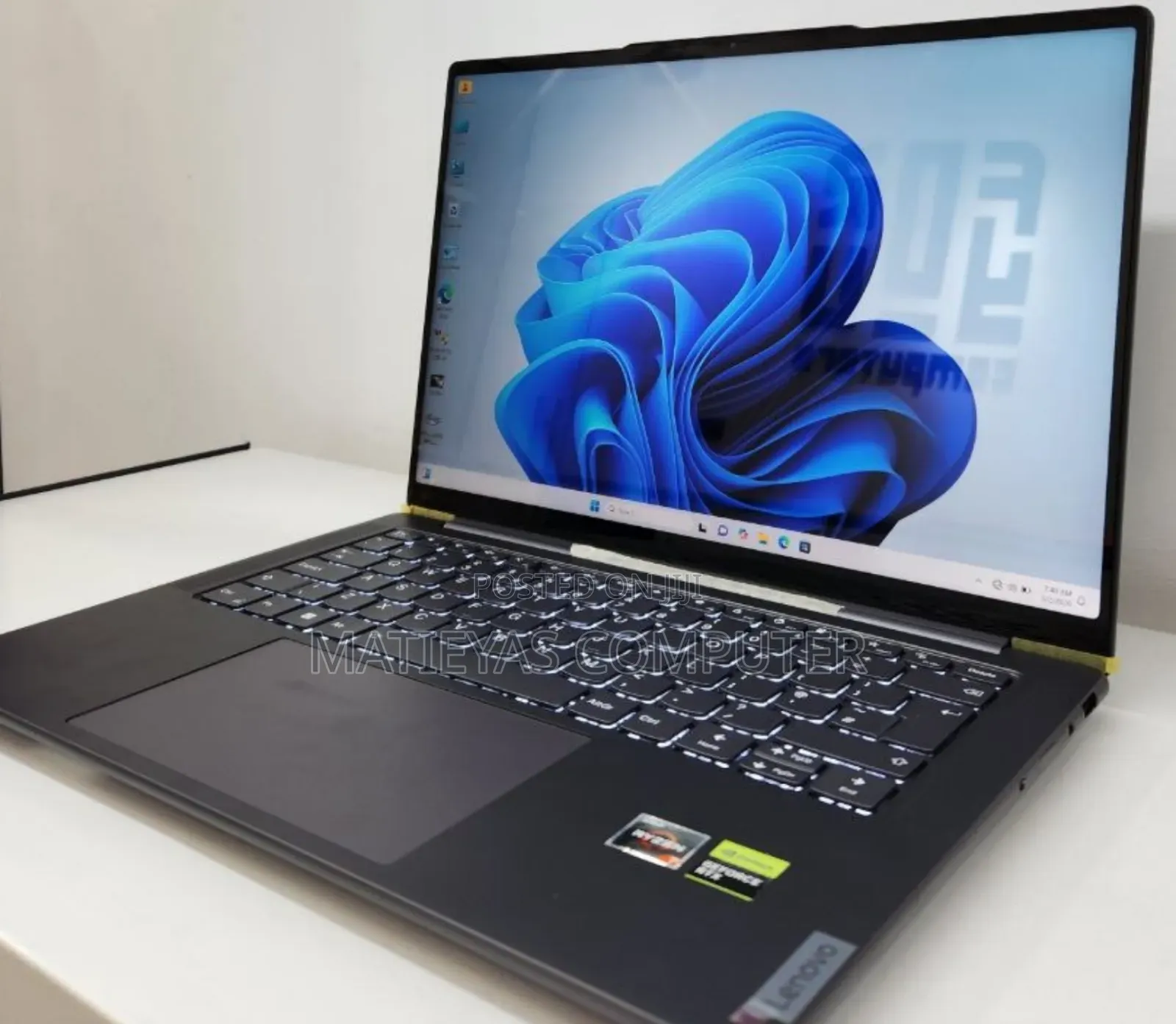 New Laptop Lenovo ThinkPad Yoga 32GB AMD Ryzen 7 SSD 512GB