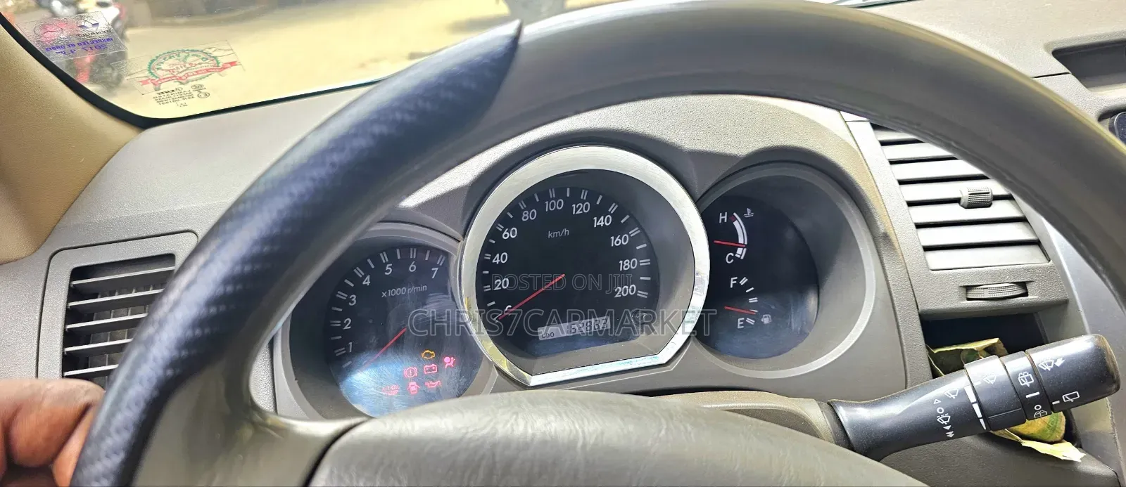 Toyota Fortuner 2.7 RWD 2009 Gold