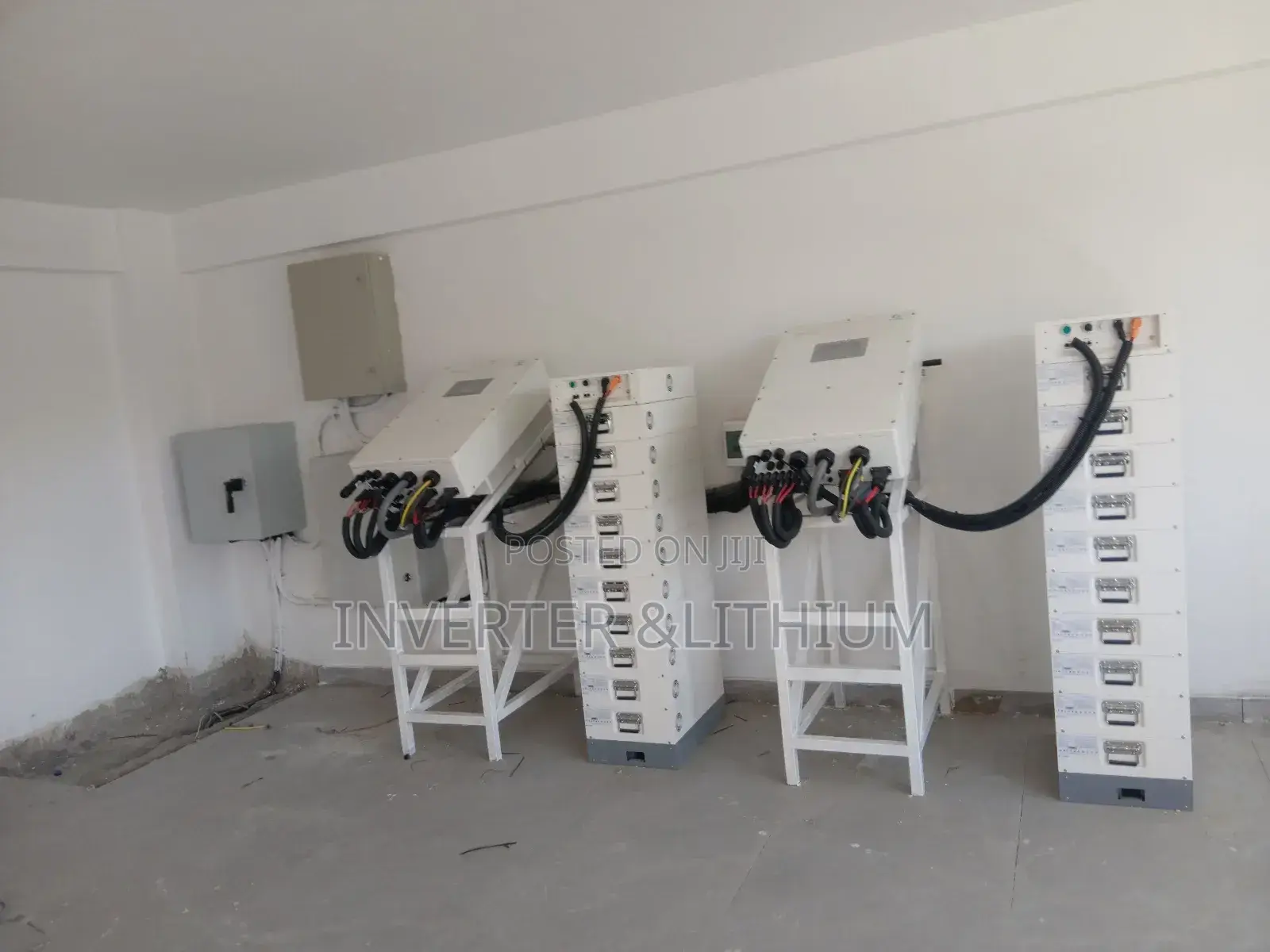 Lithium Ion Battery Solar Hybrid Inverter (100kw)