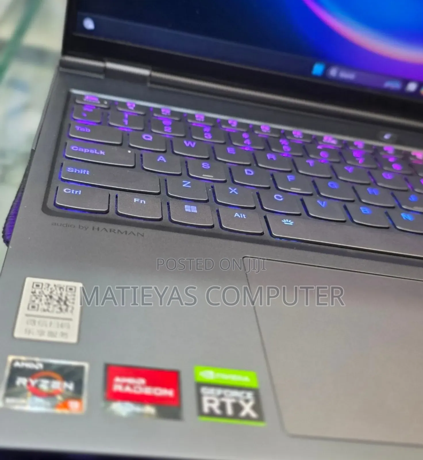 New Laptop Lenovo Legion 7 32GB AMD Ryzen 9 SSD 1T