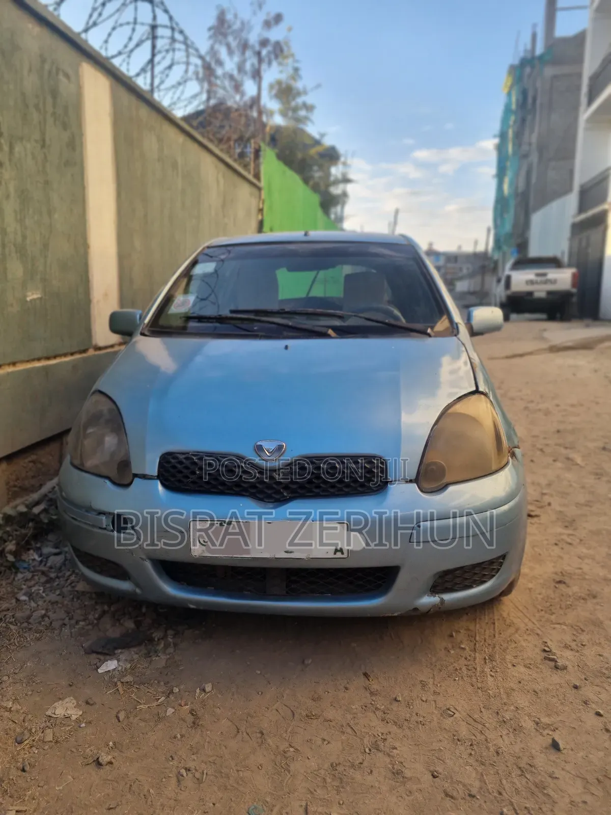 Toyota Vitz 1.0 FWD 3dr 2002 Silver