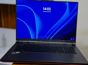New Laptop Asus ROG Strix G17 32GB Intel Core i9 SSD 2T
