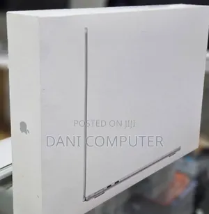 New Laptop Apple MacBook Air 2025 M4 13-inch 16GB Apple M4 SSD 256GB