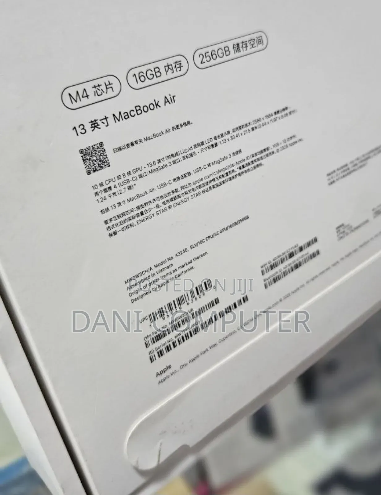 New Laptop Apple MacBook Air 2025 M4 13-inch 16GB Apple M4 SSD 256GB