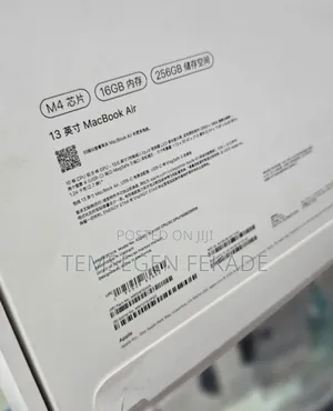 New Apple MacBook Air 2025 M4 13-inch 16GB Apple M4 Pro SSD 256GB