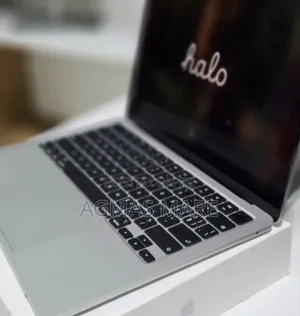 New Laptop Apple MacBook Air 2025 M4 13-inch 16GB Apple M4 SSD 256GB