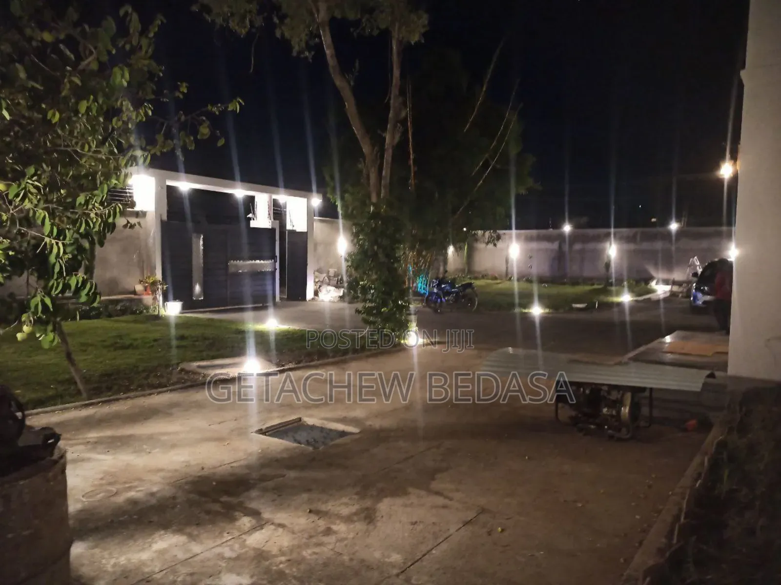 Furnished 9bdrm House in Oromia-Finfinne for sale